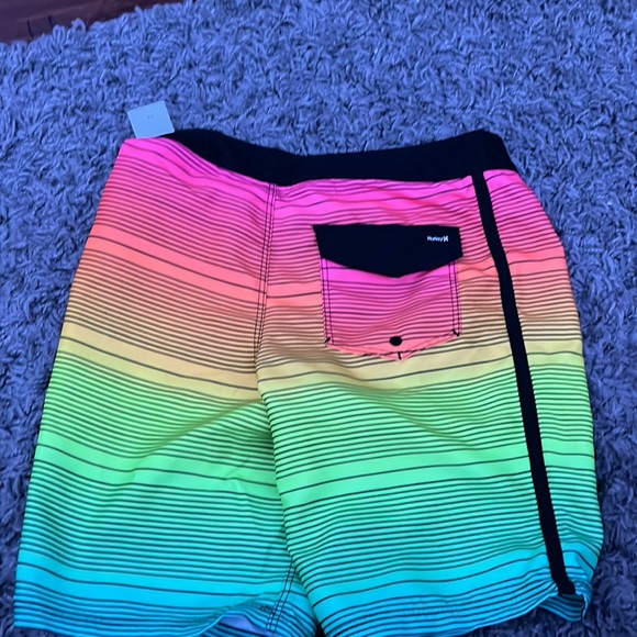 To small - Picture 2 of 3